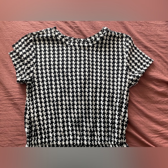 Forever 21 Romper - Picture 2 of 9